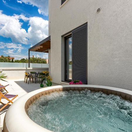 Lunula Residence ซาดาร์ ภายนอก รูปภาพ