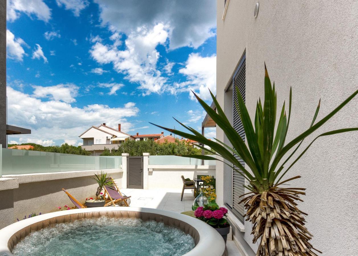 Lunula Residence ซาดาร์ ภายนอก รูปภาพ